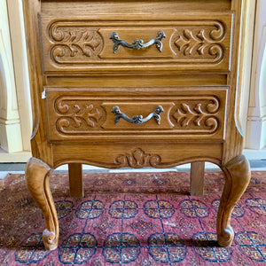 Large Antique Oak Chest of Drawers