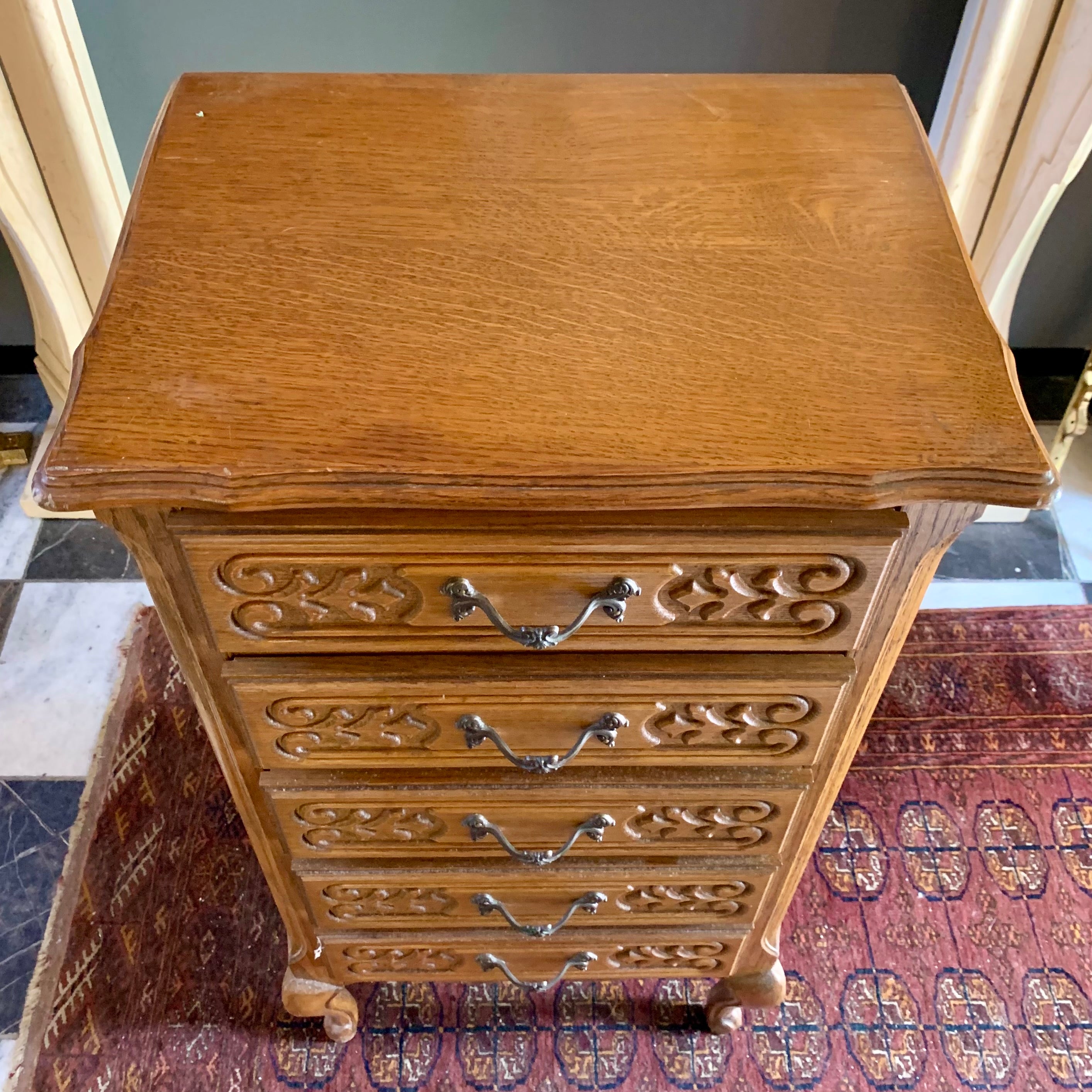 Large Antique Oak Chest of Drawers