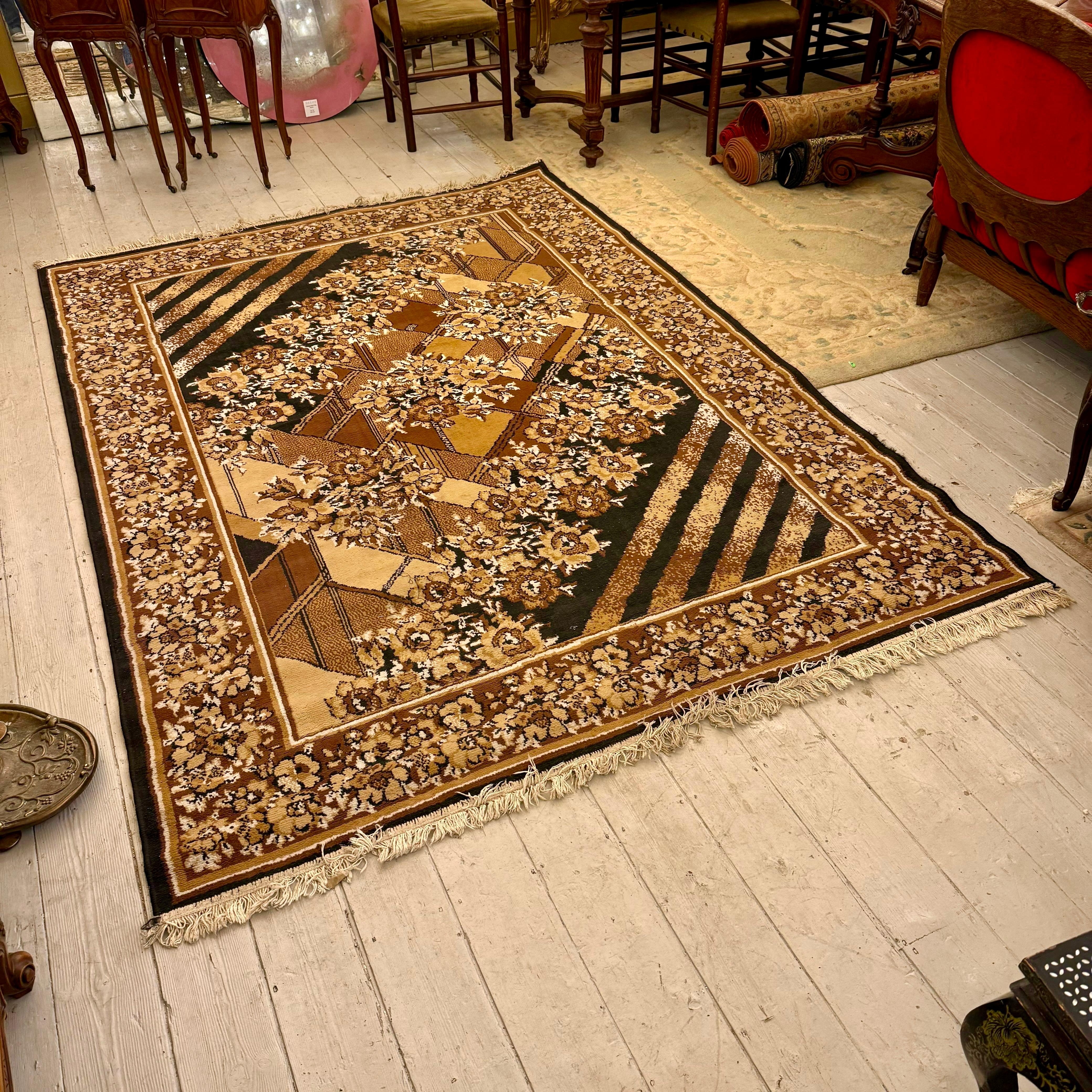 Vintage Geometric Floral Carpet