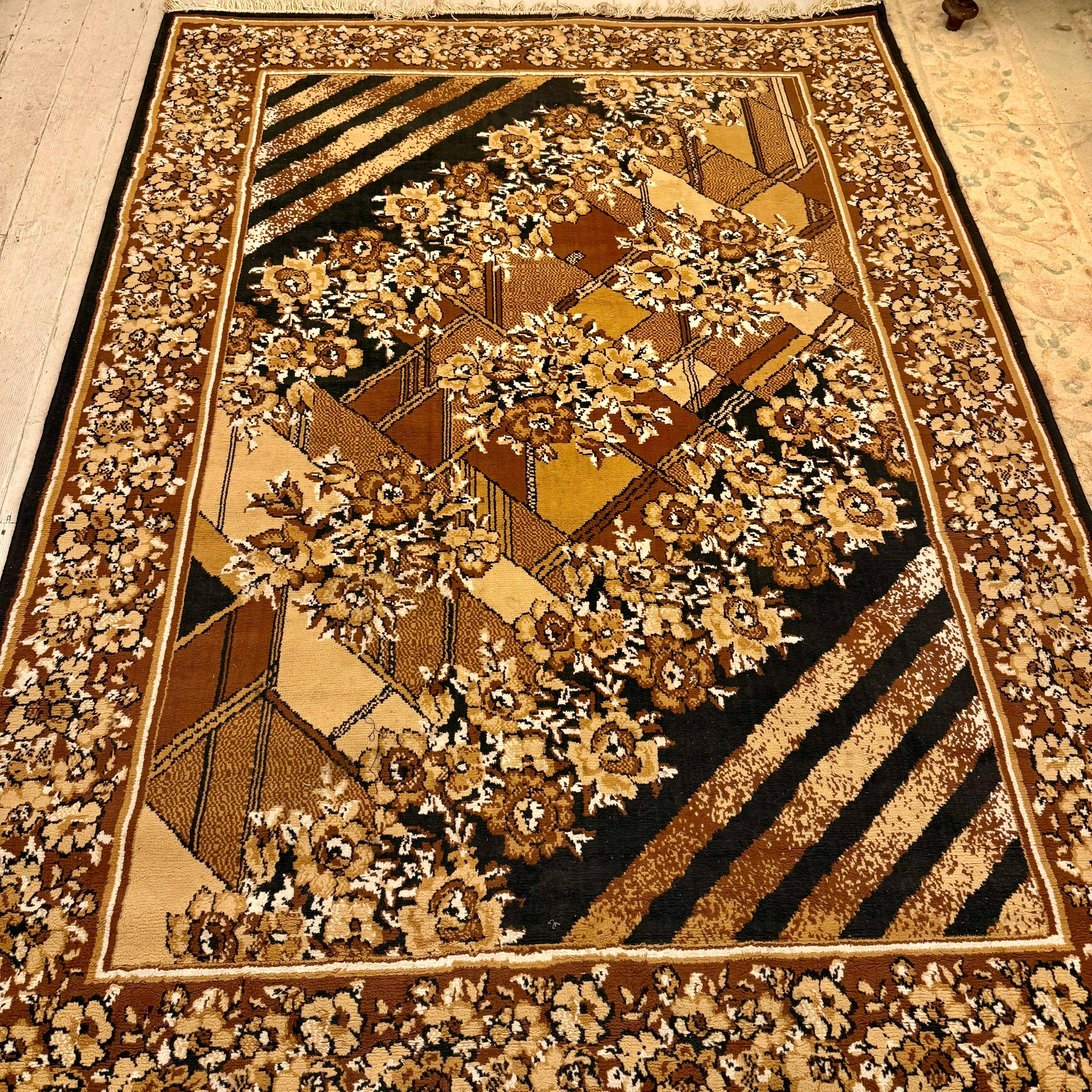 Vintage Geometric Floral Carpet
