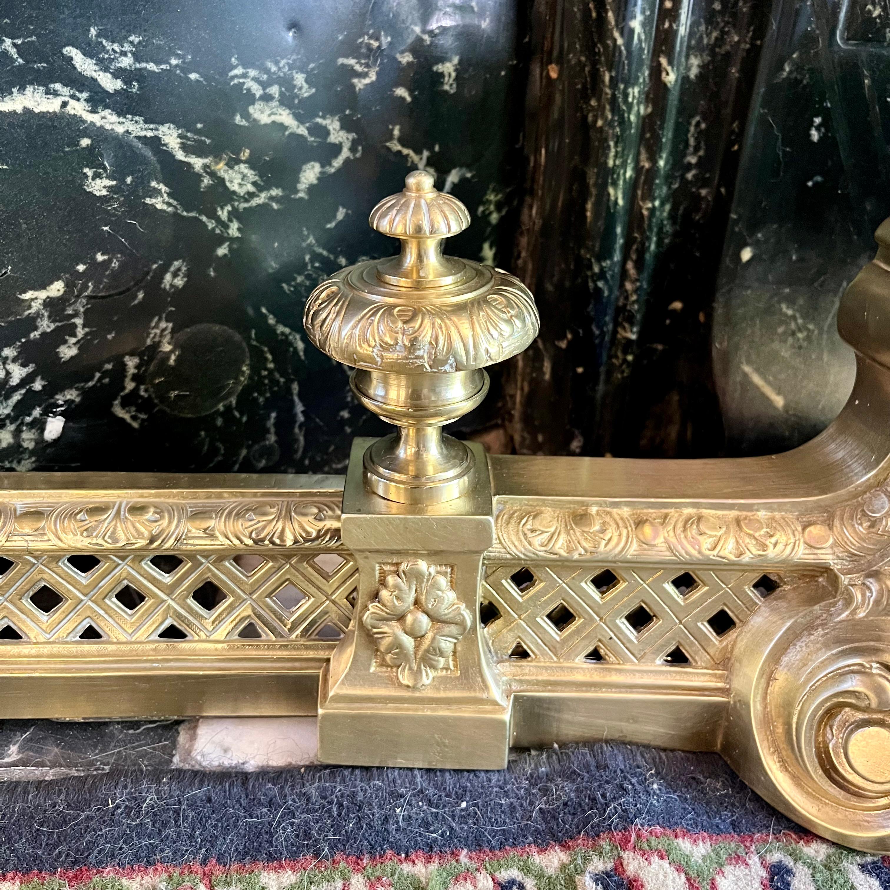 Gilded Brass Fireplace Fender with Urn Finials