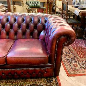 Large Bordeaux Tone Chesterfield