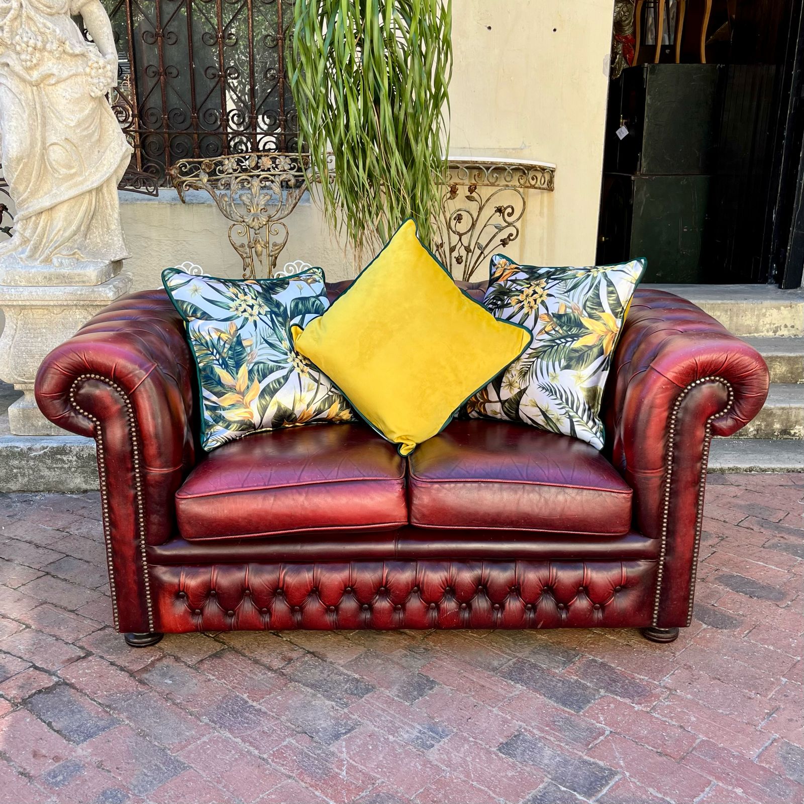 Vibrant Tropical Scatter Pillows