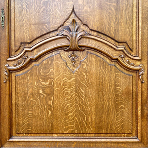 Very Large and Impressive Antique Oak Armoire