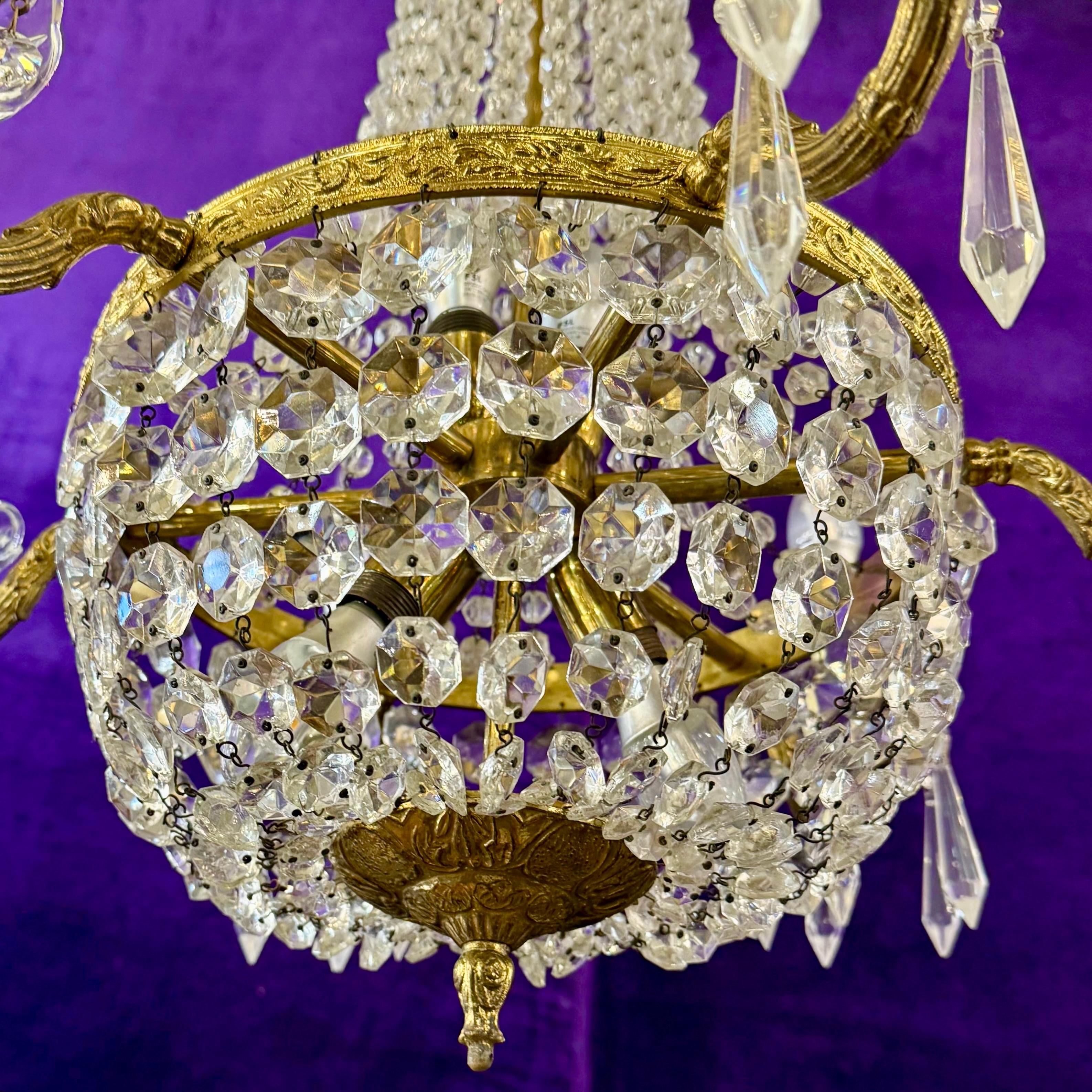 Antique French Empire-Era Neoclassical Chandelier in Gilt Brass with Original Crystals