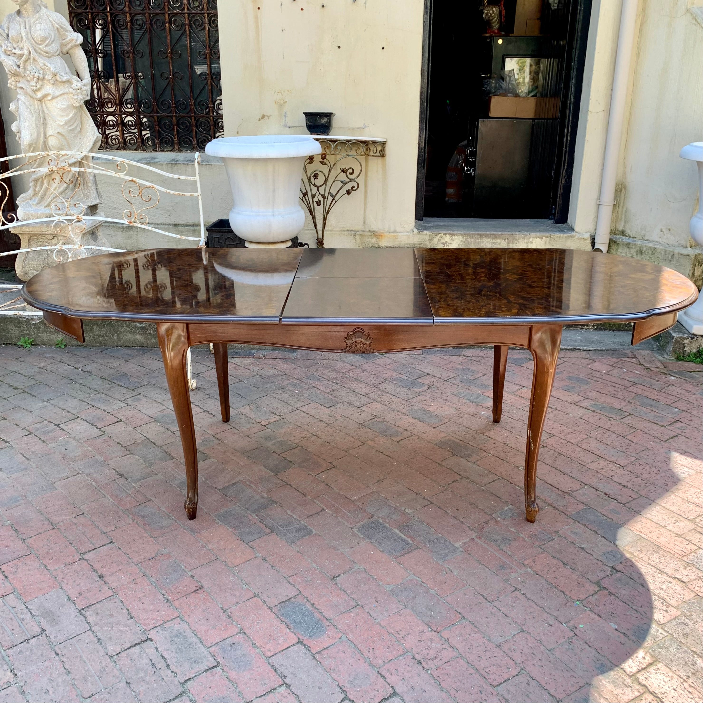 Antique Polished Oak Extendable Dining Table