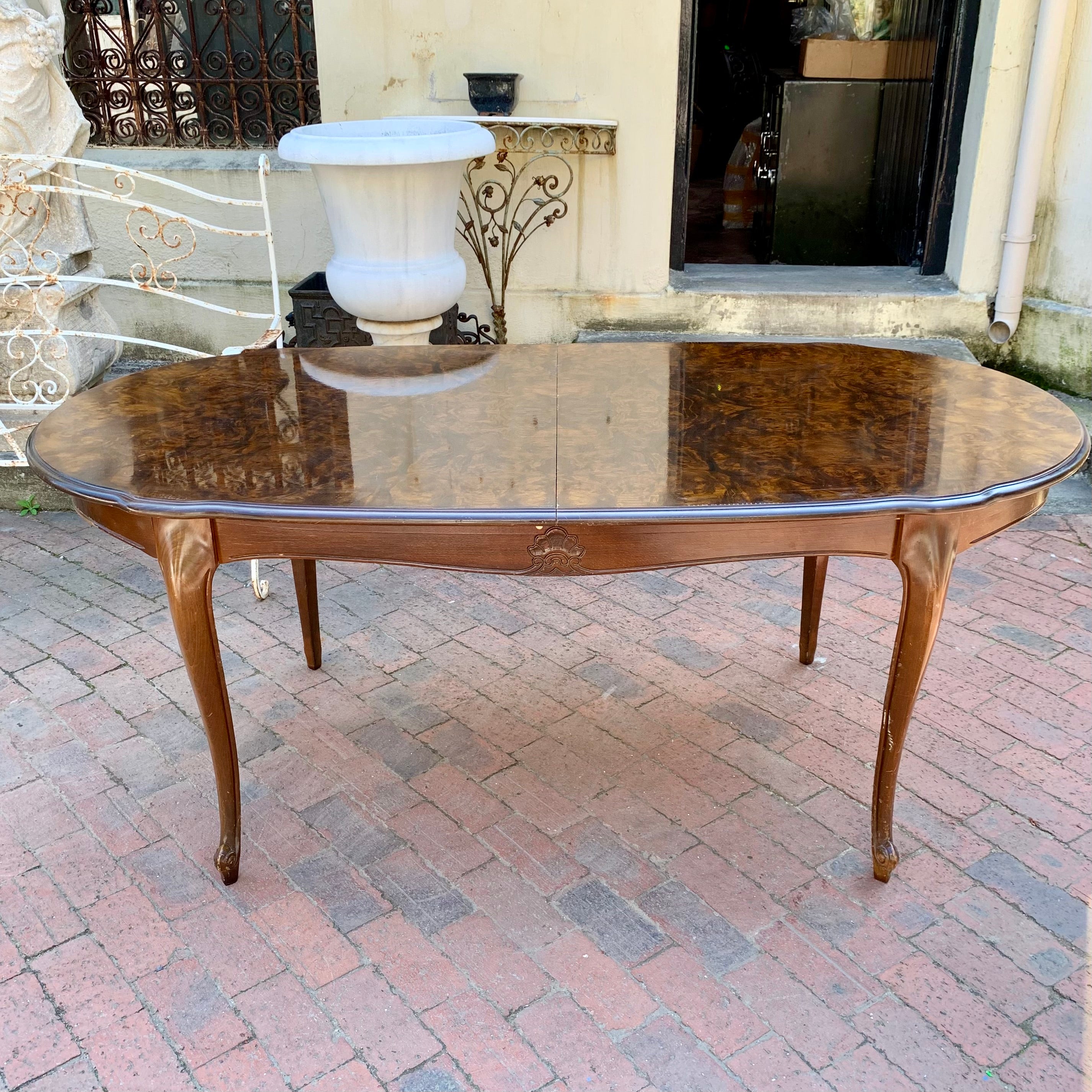 Antique Polished Oak Extendable Dining Table