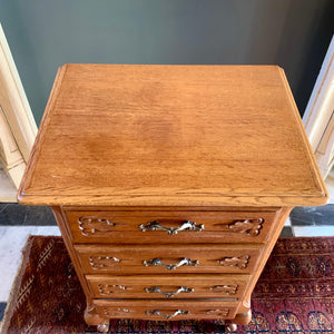 Small Antique Oak Chest of Drawers