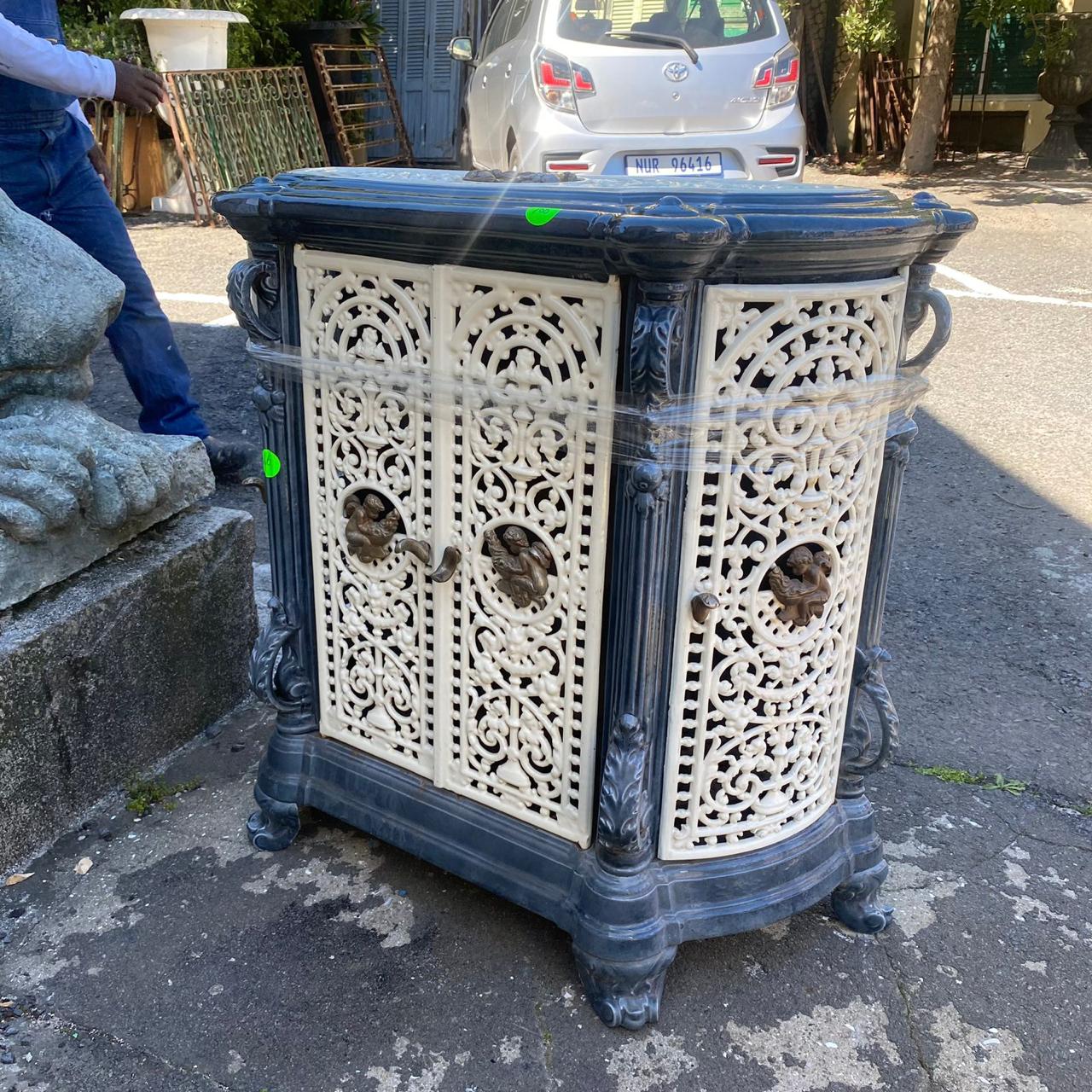 Large Antique Cast Iron Stove