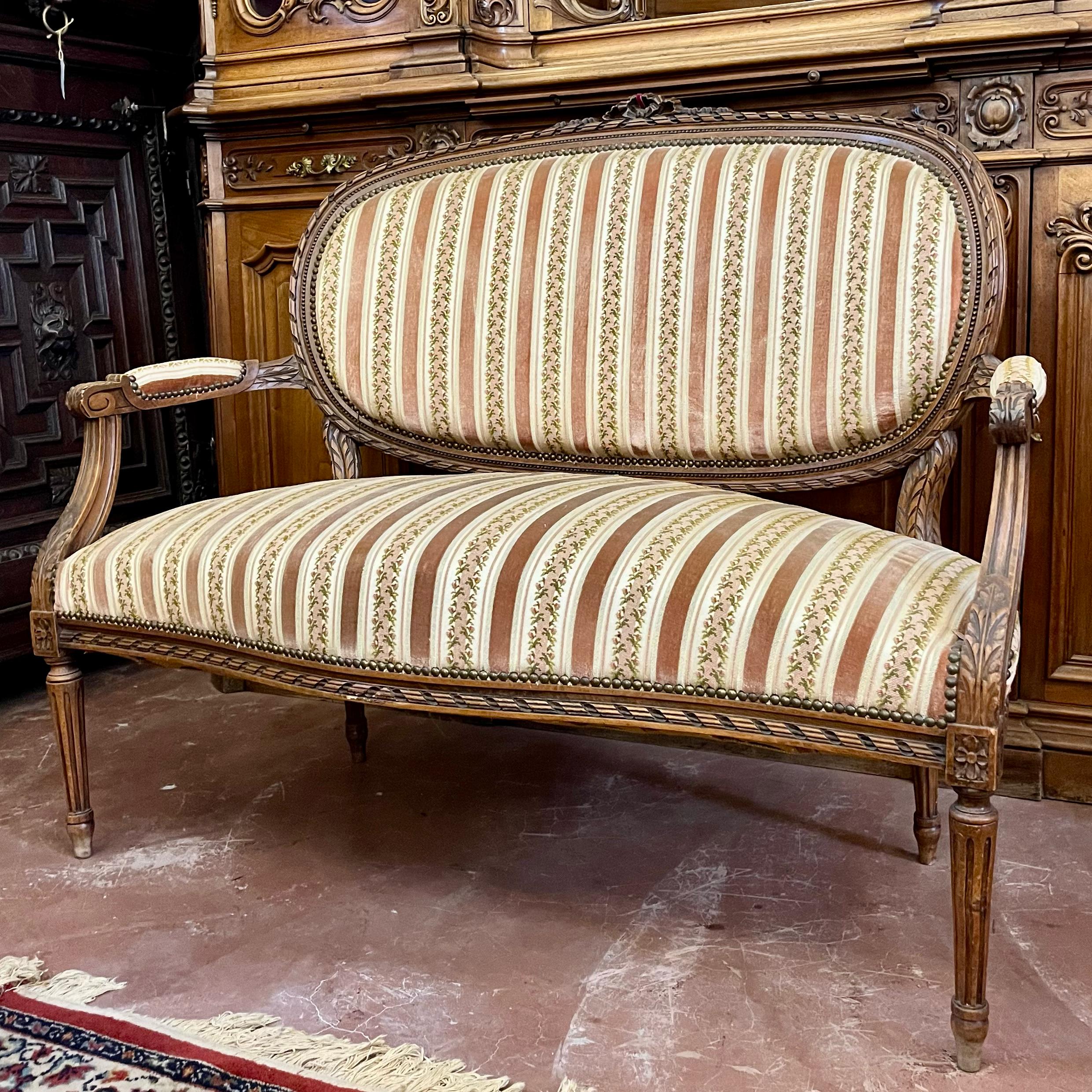 Antique Louis 16th Oak Bench