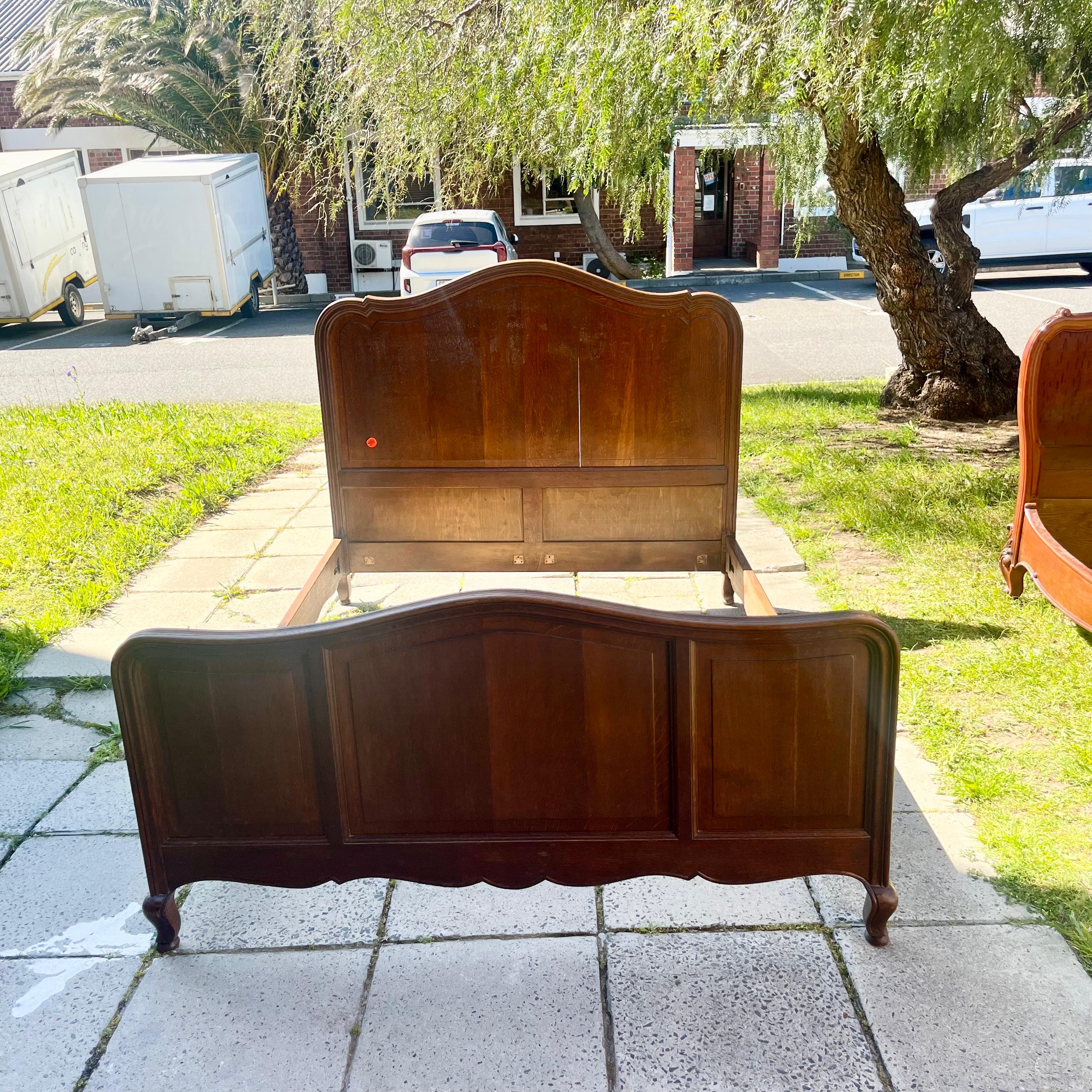 Antique Mahogany Dark Wood Double Bed Frame