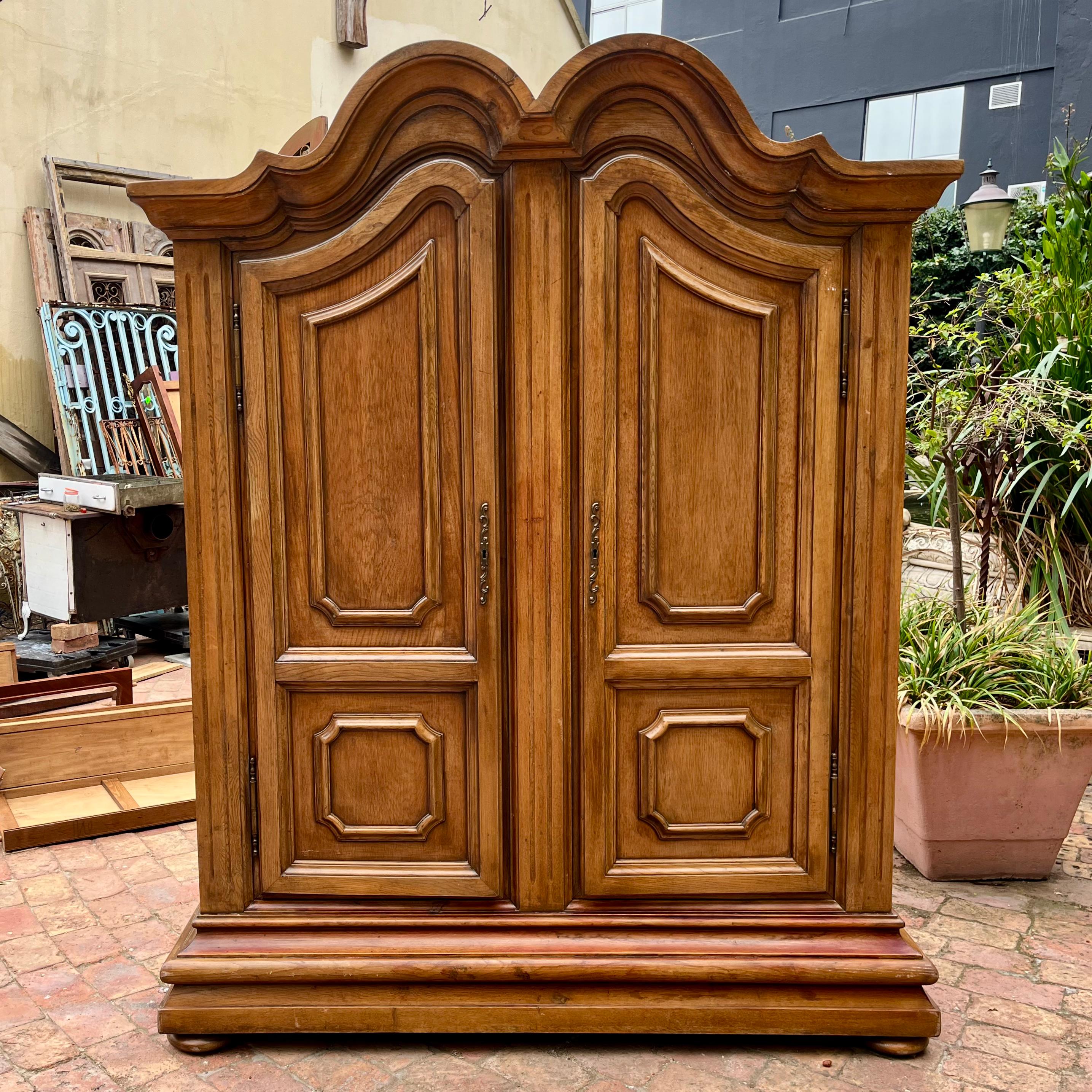 Antique Large French Oak Armoire, Late 19th Century