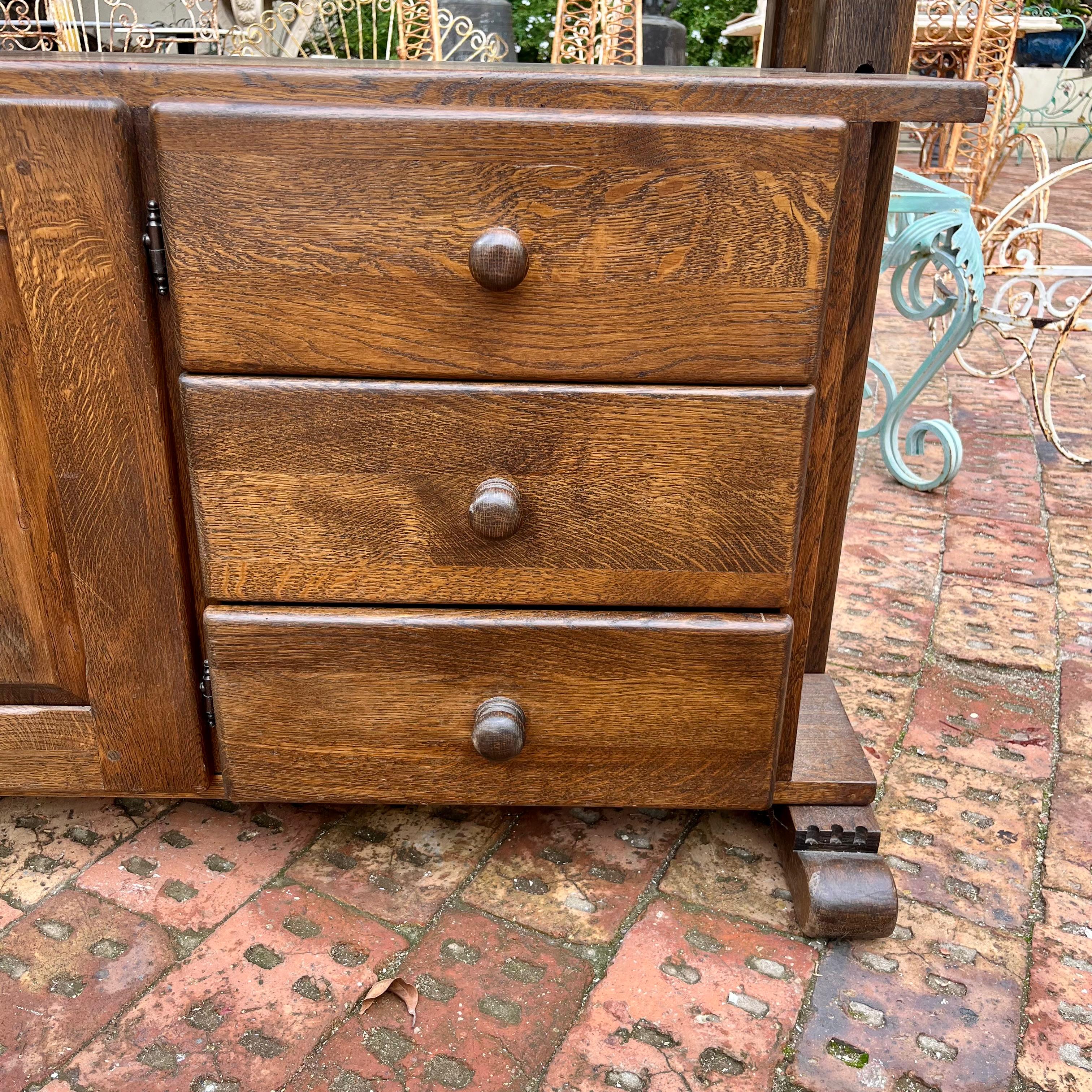 Early 20th Century Oak Dresser with Adjustable Shelving