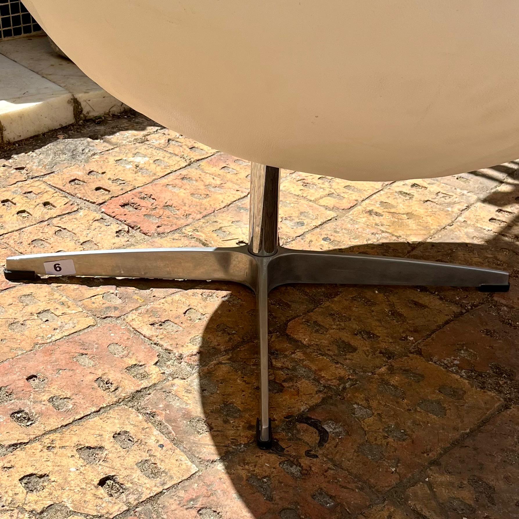 Pair of Mid-Century Modern Egg Chairs