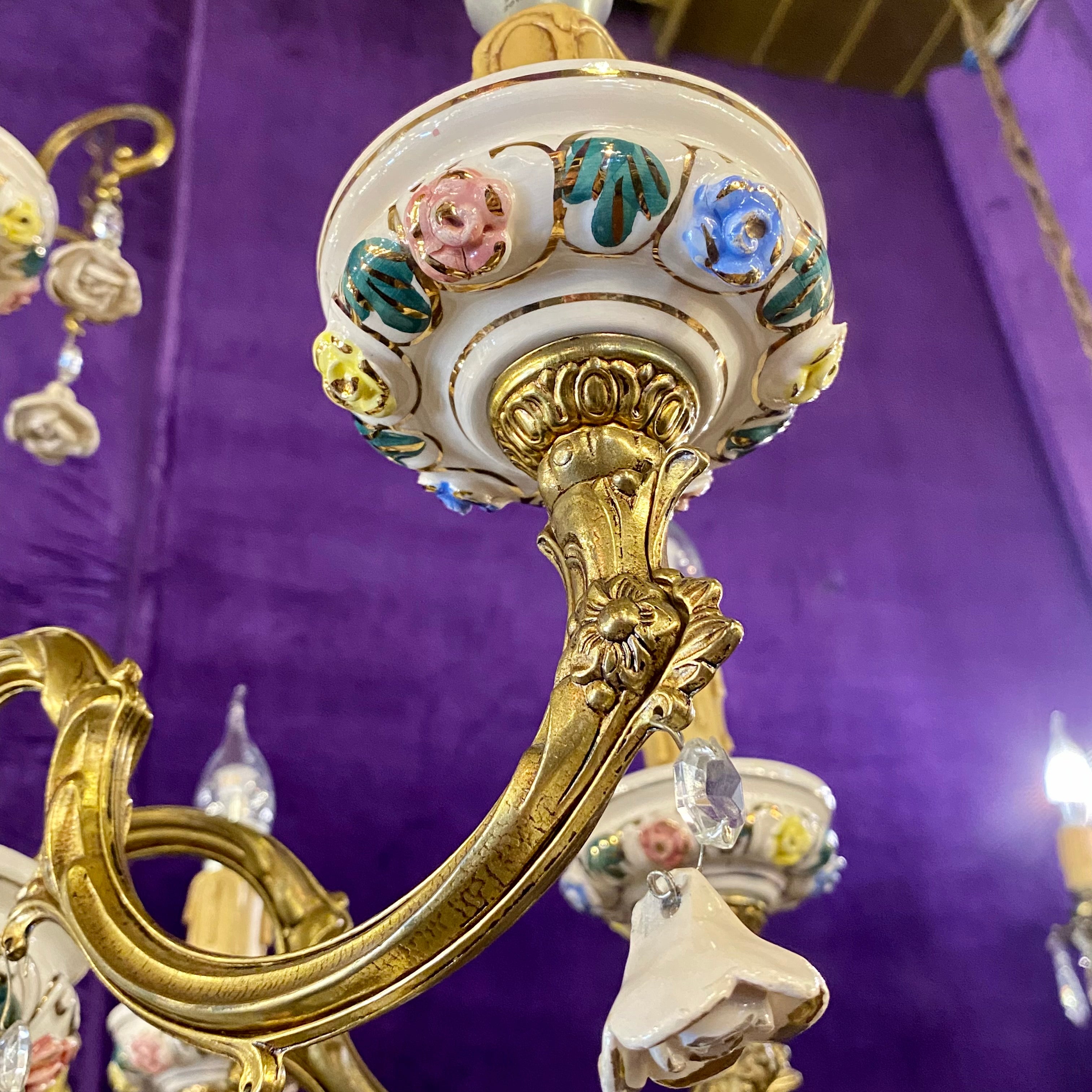 Elegant Vintage Capodimonte Chandelier with Gilt Brass Frame